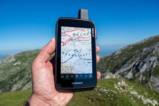 Tính năng ưu việt của máy định vị gps Montana 700