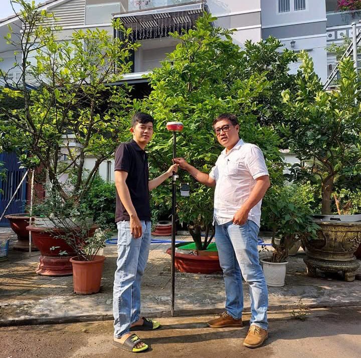 Có nên mua máy định vị GPS RTK Geomate cũ?