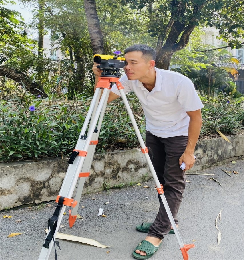 Vì sao máy thủy bình Leica NA 332 là lựa chọn hàng đầu cho kỹ sư xây dựng