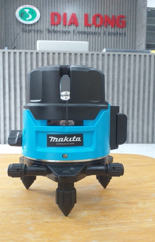 máy bắt cốt laser Makita 1 triệu đồng