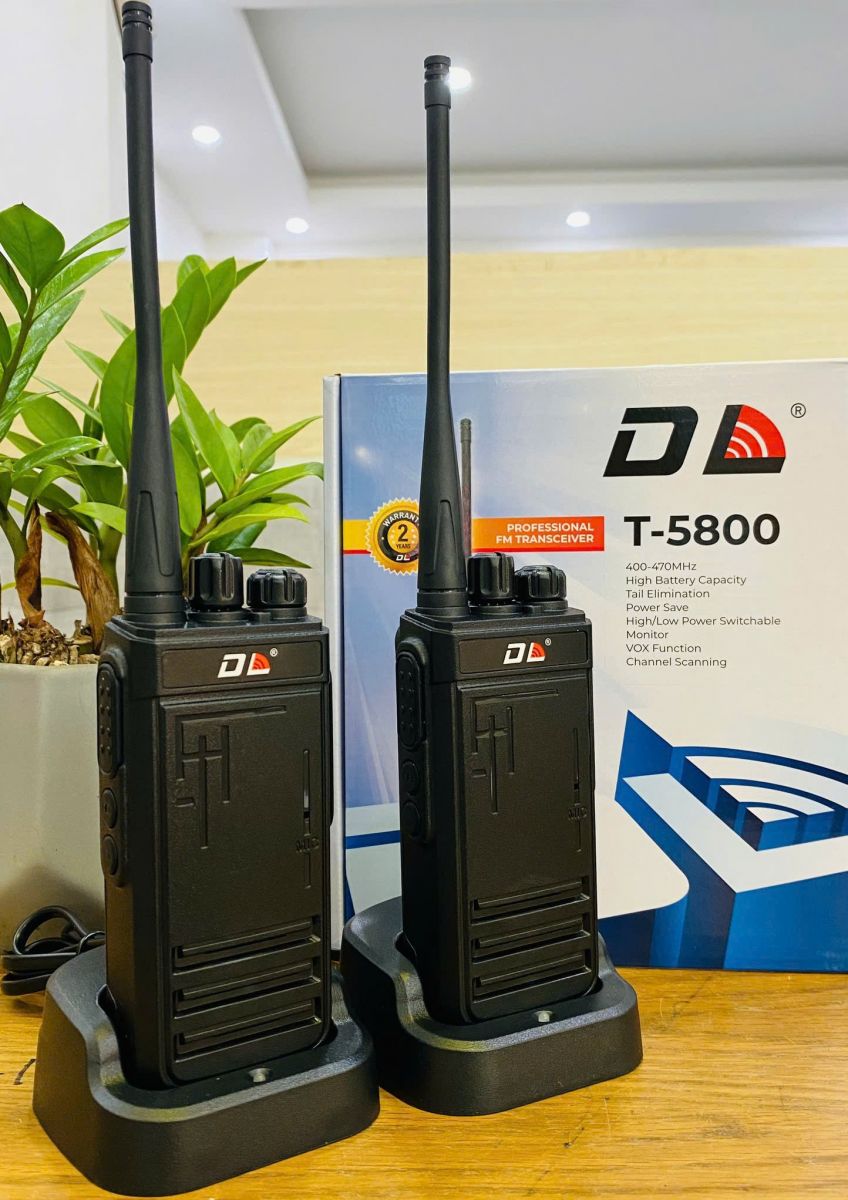 Máy bộ đàm DL T-5800 đã và đang được sử dụng rộng rãi trong nhiều lĩnh vực