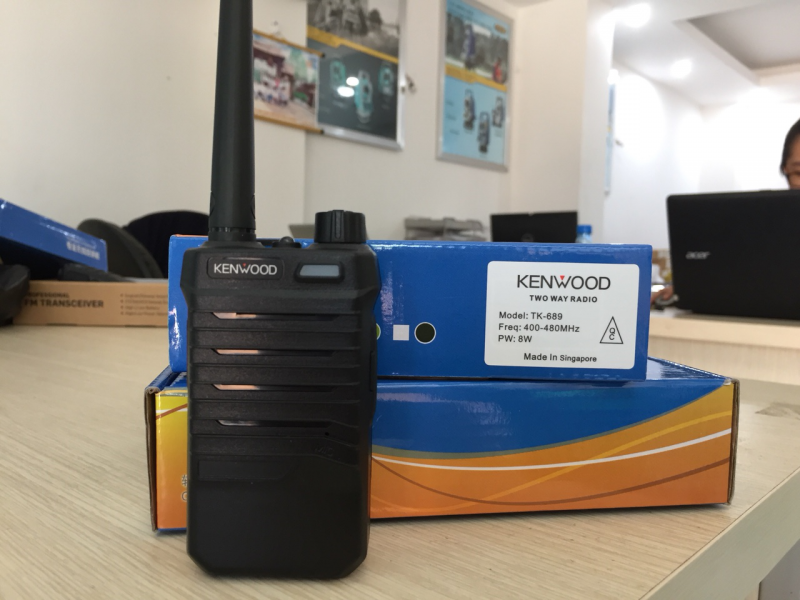 Kenwood TK 689 là một trong những máy bộ đàm có giá rẻ nhất nhưng chất lượng lại cực bền dùng cho nhà hàng, khách sạn