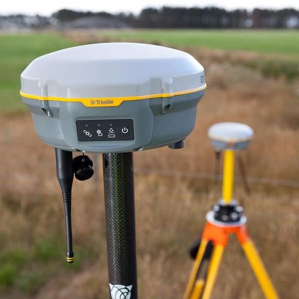  GPS Trimble R8s – Giải pháp công nghệ hiện đại, đáp ứng mọi yêu cầu công việc.