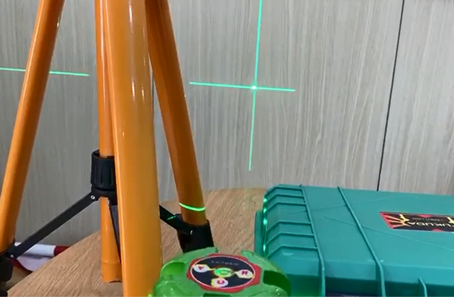  Mua máy quét laser fukuda 5 tia xanh giá rẻ, chất lượng tại Địa Long