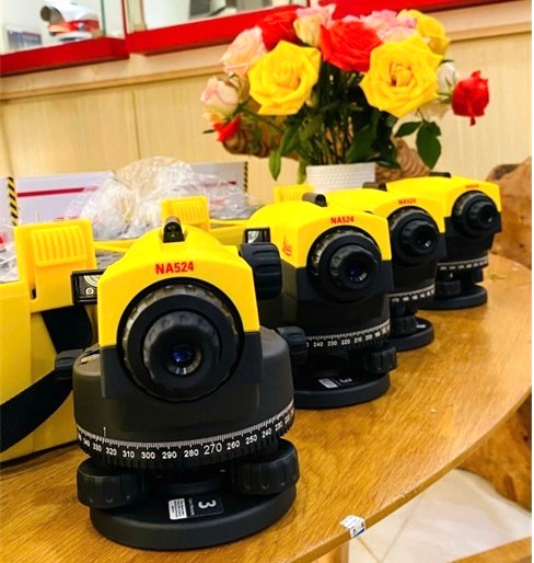 Địa chỉ mua máy thủy bình Leica NA 524 chính hãng, uy tín