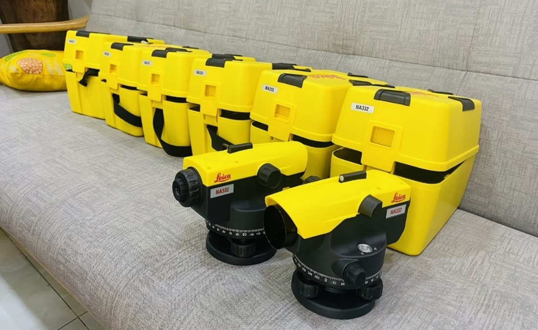 Ứng dụng của máy thủy bình Leica trong xây dựng và giao thông