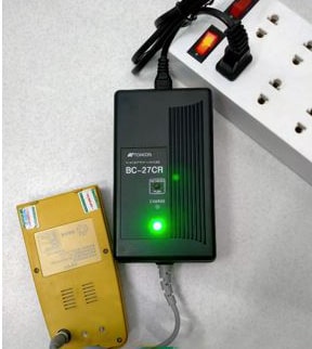 Đèn tín hiệu báo pin sạc đã đầy