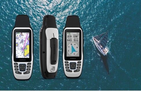 So sánh máy GPS cầm tay và điện thoại có định vị GPS, nên chọn loại nào?