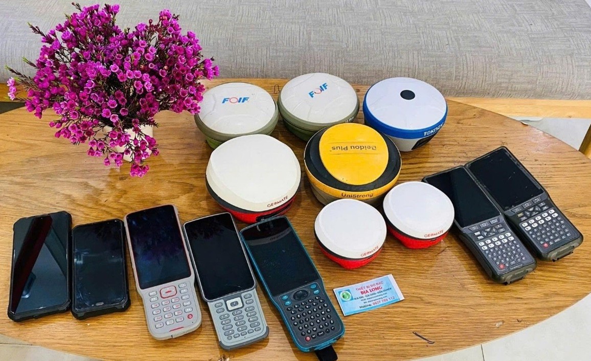 Thay màn hình sổ tay RTK có ảnh hưởng độ chính xác đo đạc không?