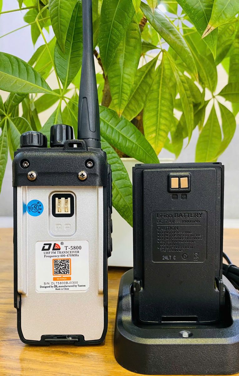 DL T-5800 có loa công suất lớn, âm thanh rõ ràng