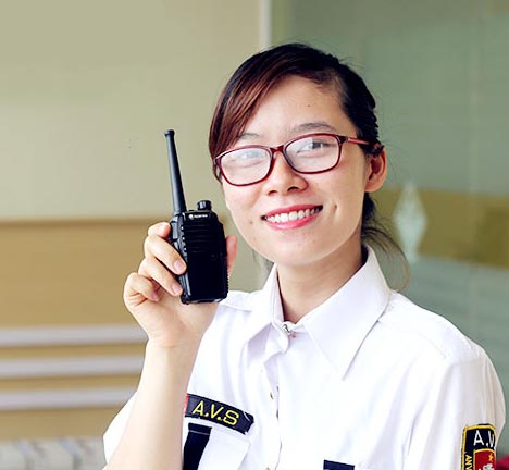 Giải Đáp : Thắc Mắc Cho Người Mới Sử Dụng Bộ Đàm Cầm Tay Giá Rẻ ?