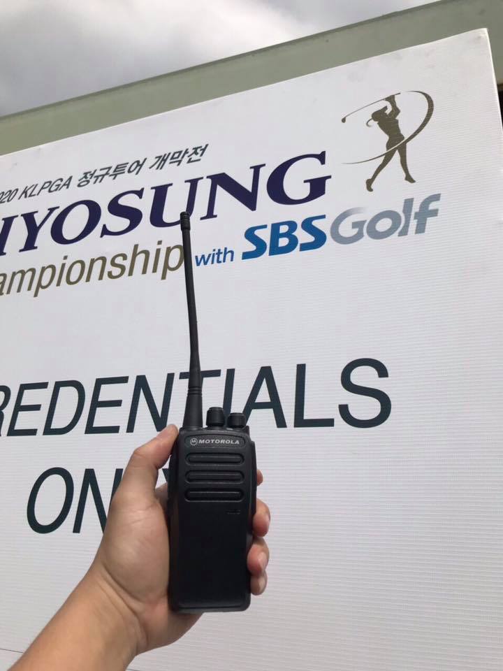 Nhu cầu sử dụng và giá bán máy bộ đàm là 2 yếu tố quan trọng ảnh hưởng tới quyết định mua sản phẩm