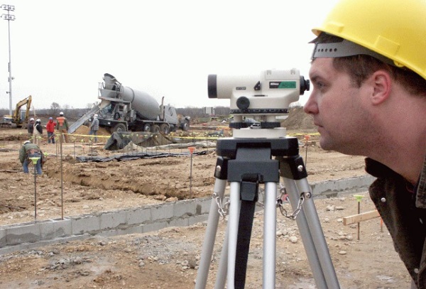 Những sai số thường gặp khi sử dụng máy thủy bình