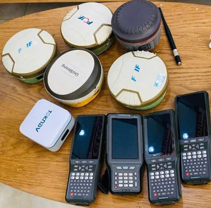 Thay màn hình sổ tay RTK có ảnh hưởng độ chính xác đo đạc không?