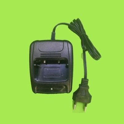 Bộ sạc pin máy bộ đàm Motorola MT 918