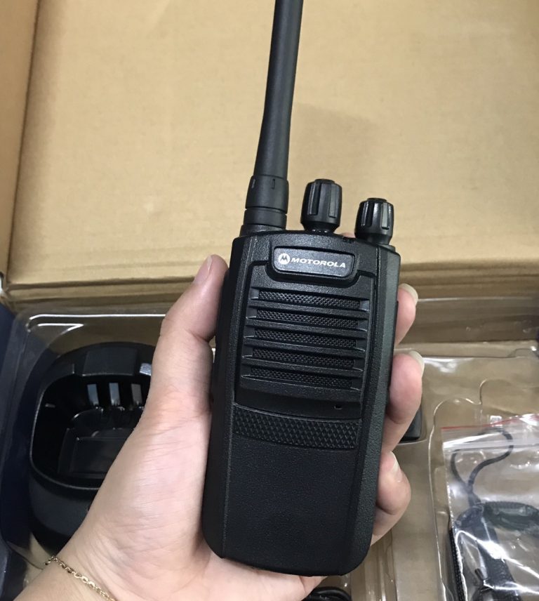 Máy Bộ Đàm Cầm Tay Motorola CP 1250