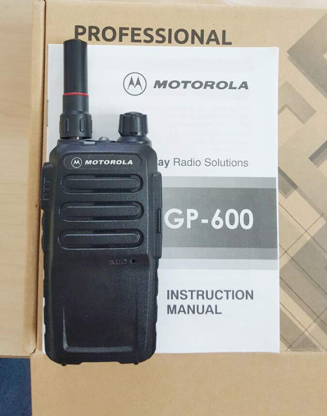 Máy bộ đàm Motorola GP 600 kích thước nhỏ