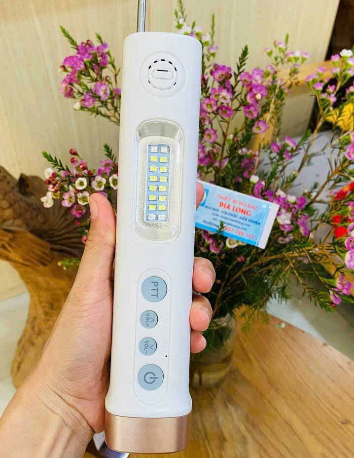 Máy bộ đàm đèn pin