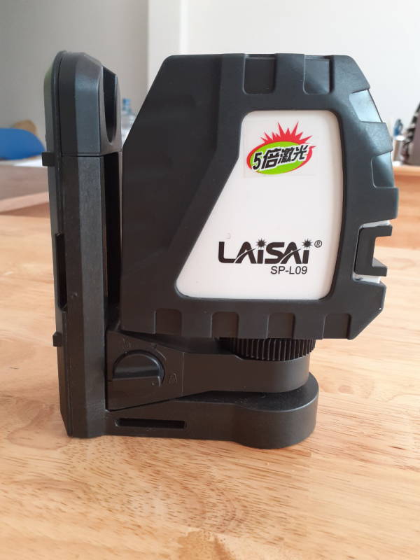Máy cân bằng Laser Laisai SP L09