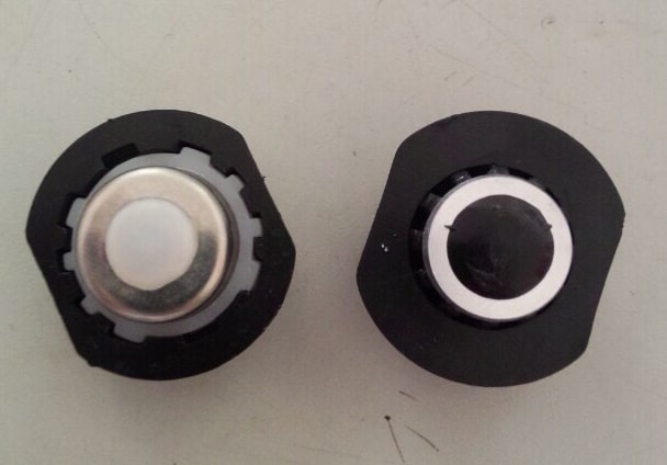 Nút (chốt) mia máy thủy bình