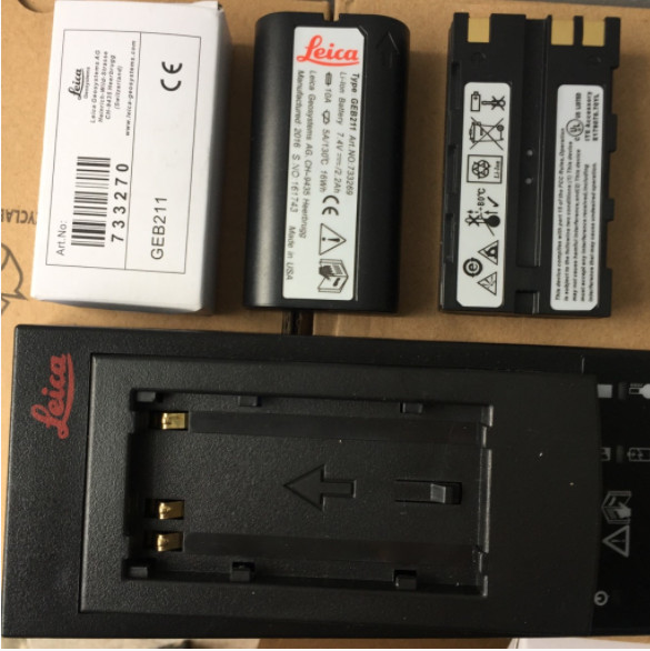 Sạc toàn đạc Leica TS